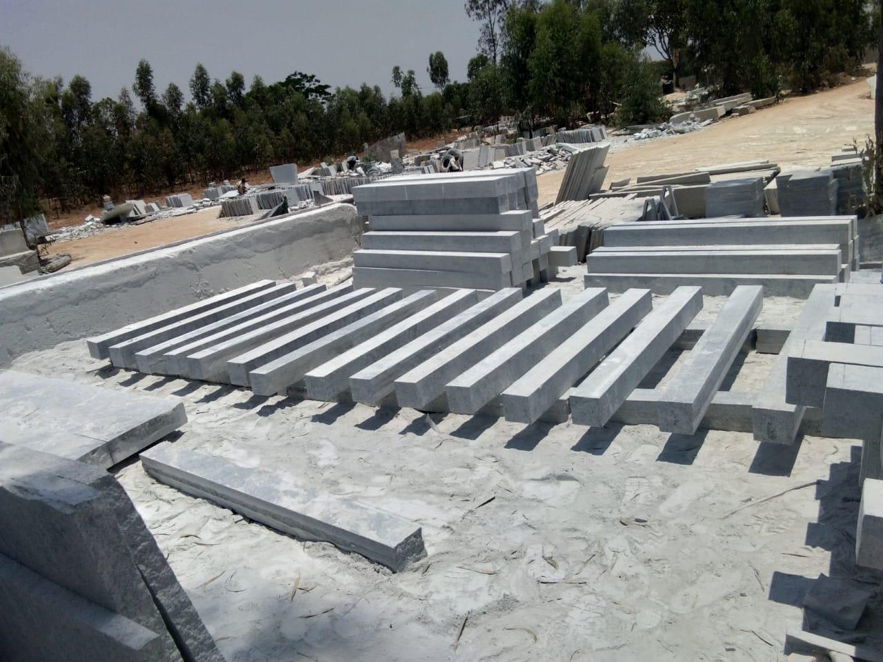 projects grey granite polished slab from Khushi Stone, Bangalore – Image 5