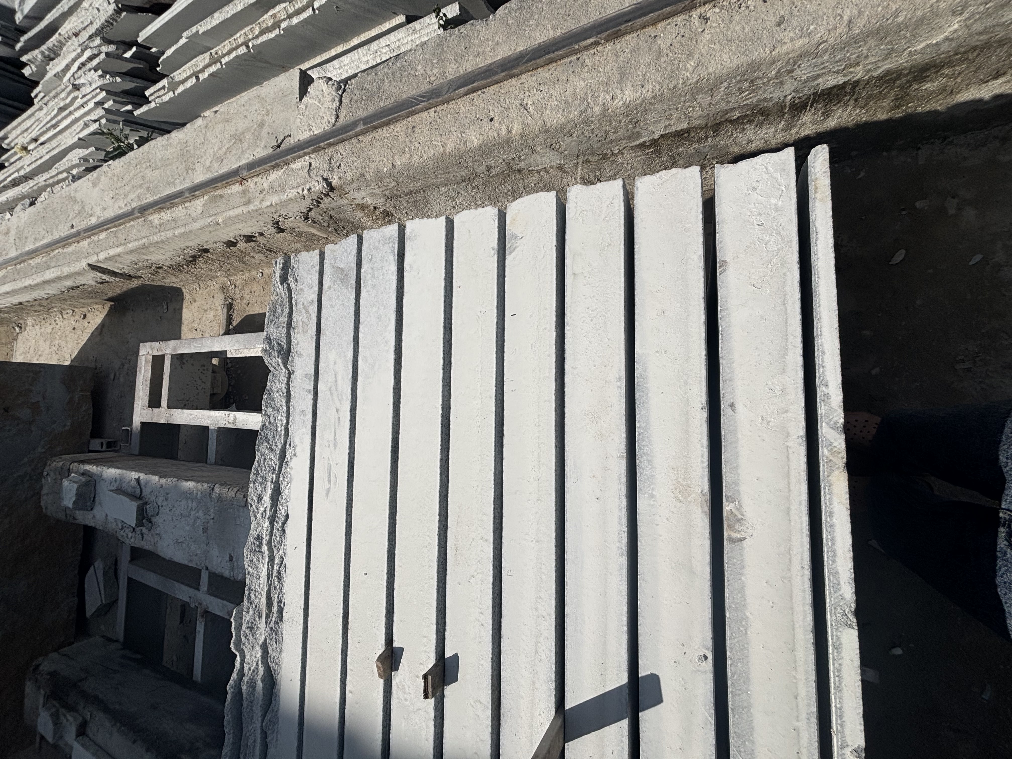 sadahalli grey granite polished slab from Khushi Stone, Bangalore – Image 4