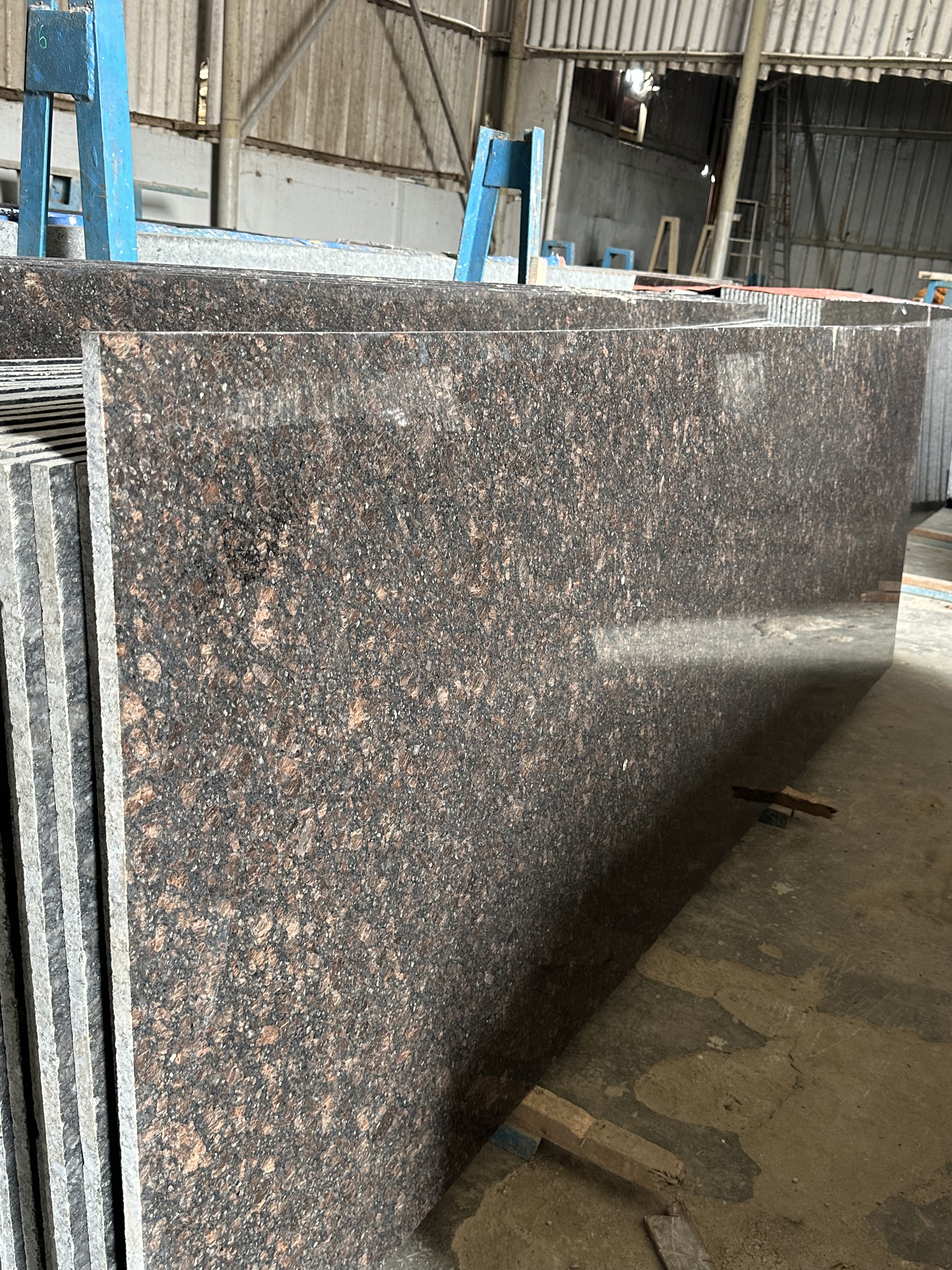tanbrown grey granite polished slab from Khushi Stone, Bangalore – Image 2